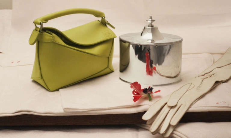 How to Choose Quality Luxury Fashion Items Safely